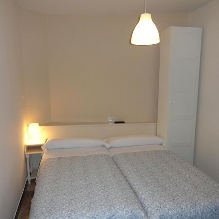 Hostal Alistana Madrid Exterior photo