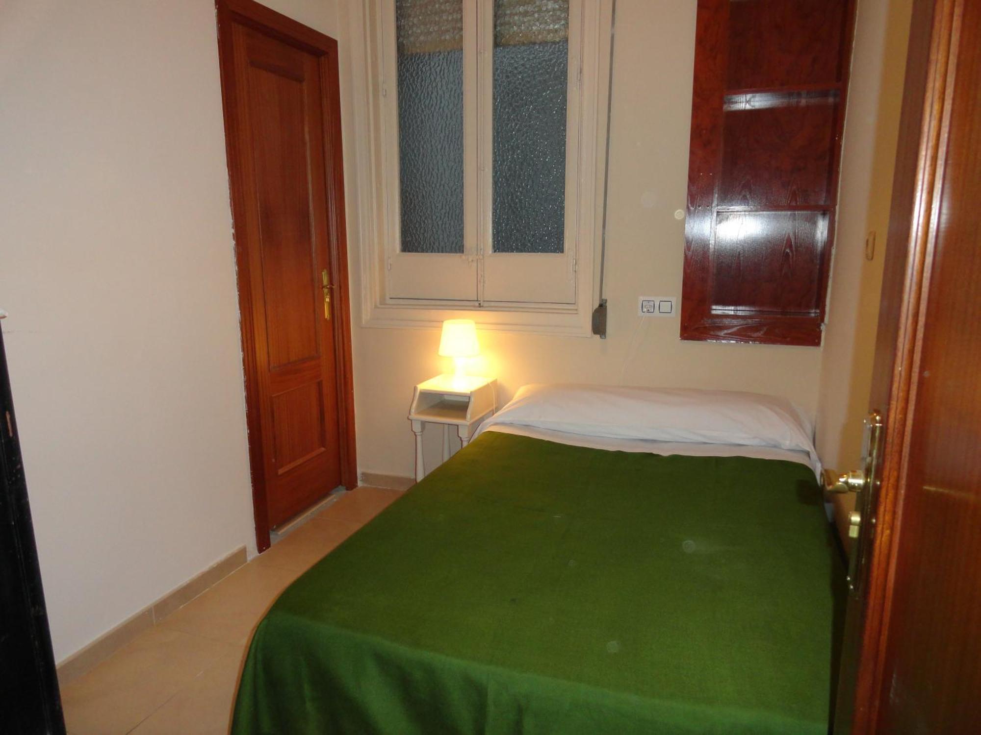 Hostal Alistana Madrid Exterior photo