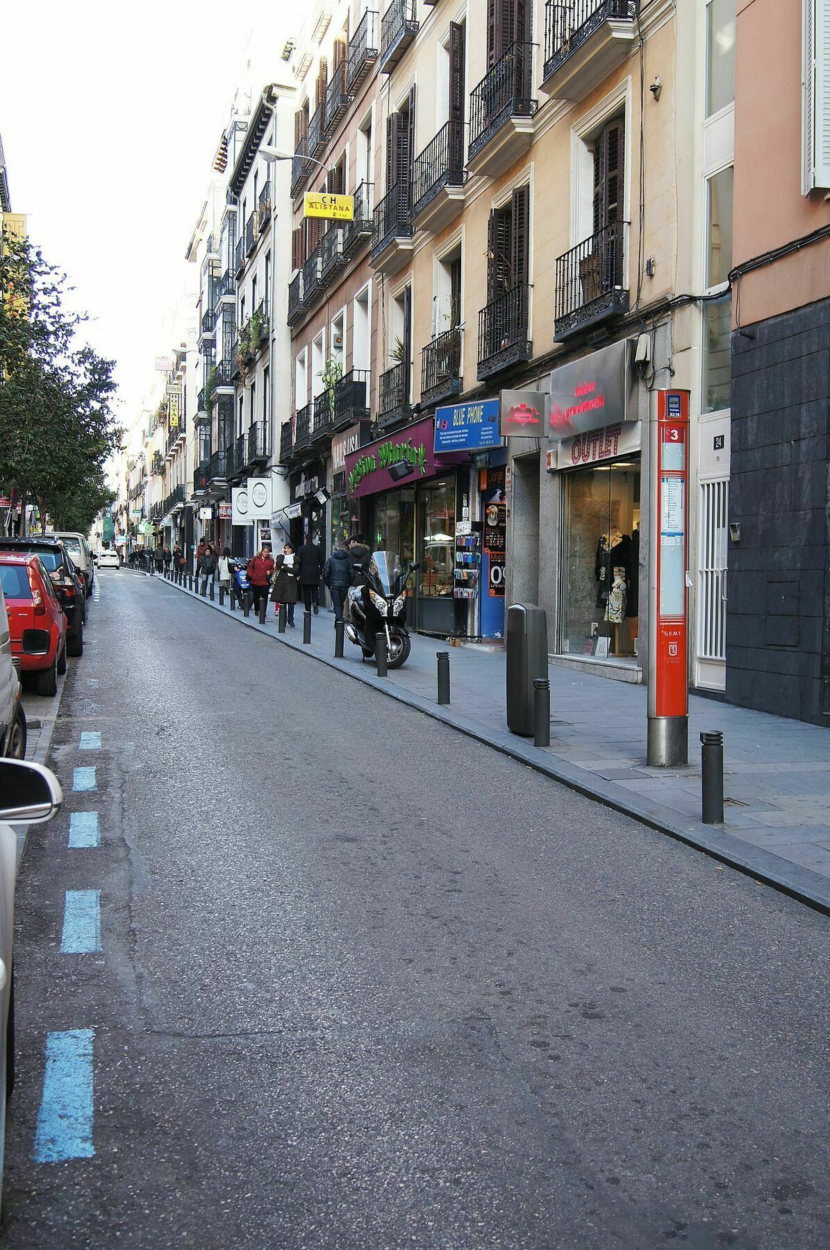 Hostal Alistana Madrid Exterior photo